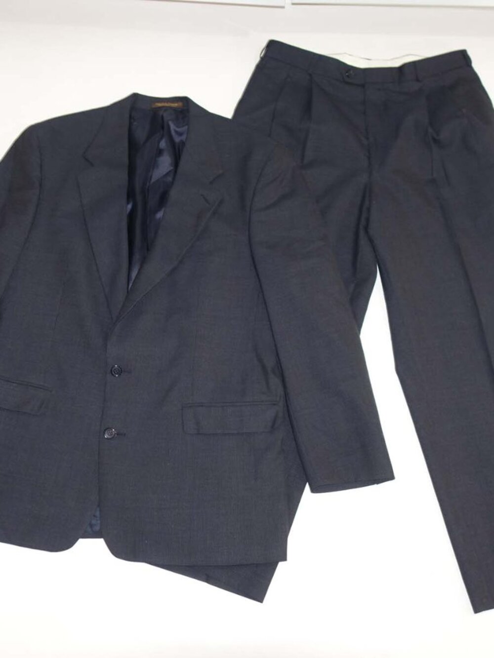 Brandini Men's 2 Button Suit Size 44 Long 34 x 29 Navy Blue 100% Wool Striped
